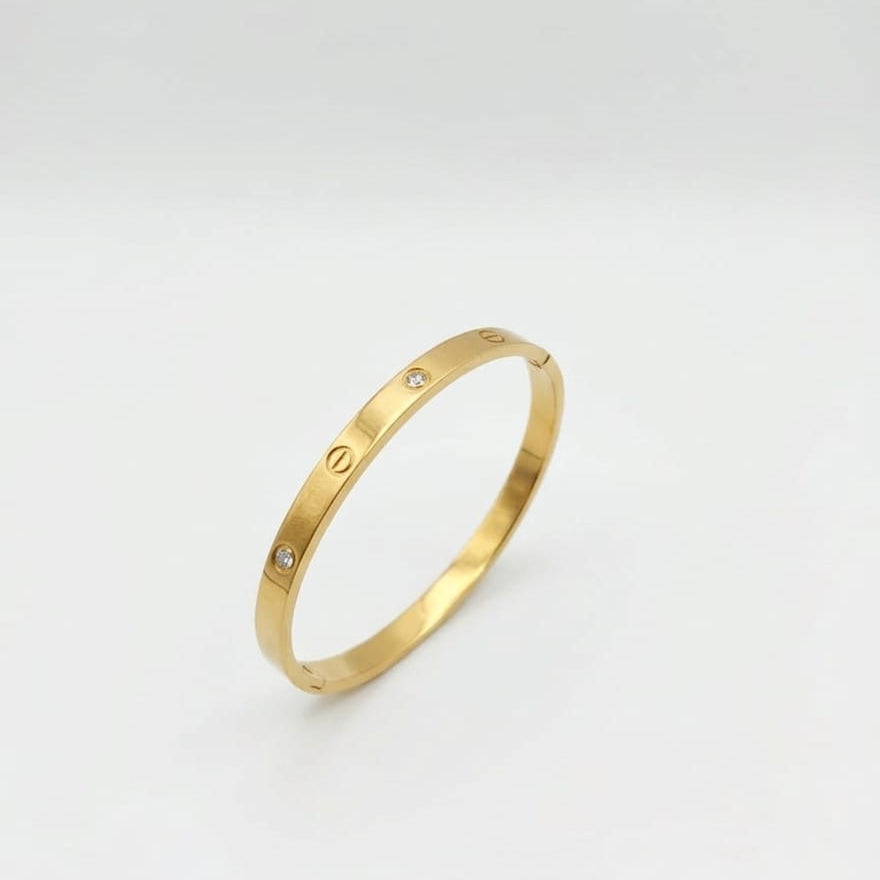 Eternal Stone-Inlaid Lock Bracelet